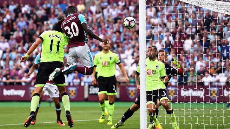 Top 5 tuyệt phẩm vòng 28 Ngoại hạng Anh