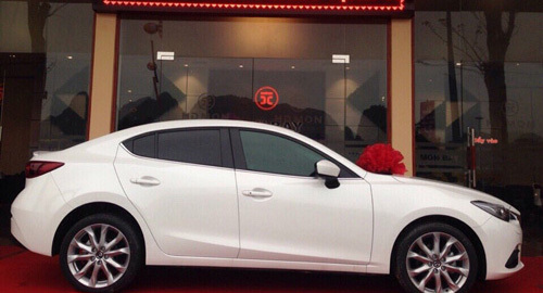Mua căn liền kề Mon Bay, trúng Mazda 3