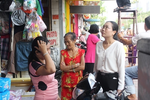 Sau nhắc nhở, nhiều lãnh đạo quận xuống đường “đòi” vỉa hè