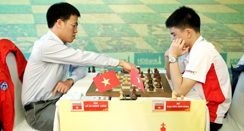 Lê Quang Liêm quay lại Top đầu