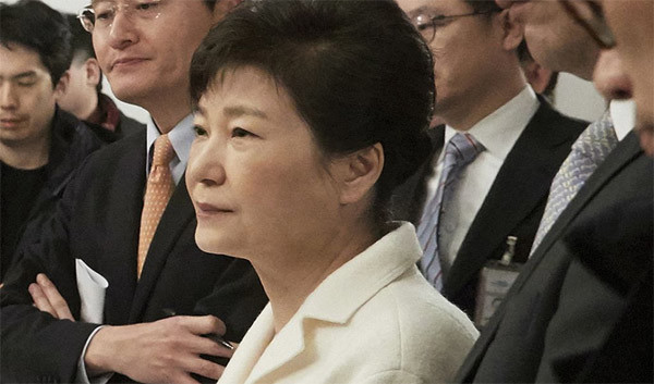 Cựu nữ Tổng thống Hàn Quốc sẽ bị công tố viên triệu tập