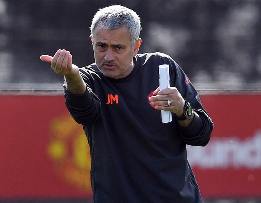 MU vs Rostov: Ibra trở lại, Mourinho thay nửa đội hình