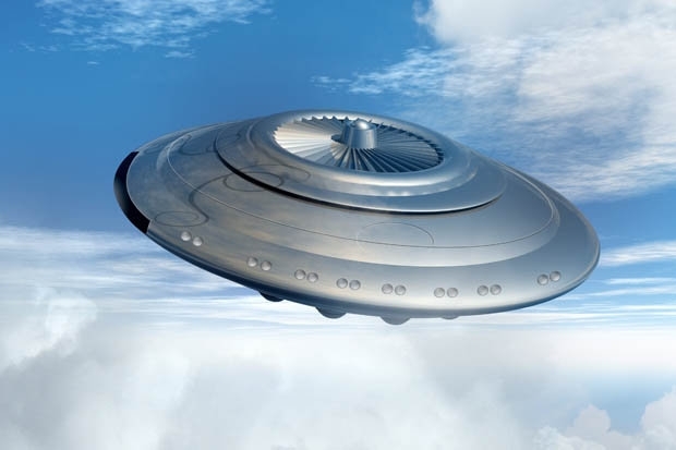 UFO báo hiệu người ngoài hành tinh đột nhập Trái Đất?