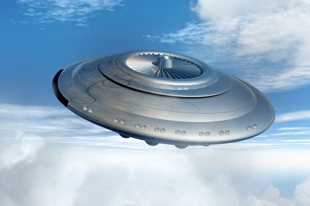 UFO báo hiệu người ngoài hành tinh đột nhập Trái Đất?