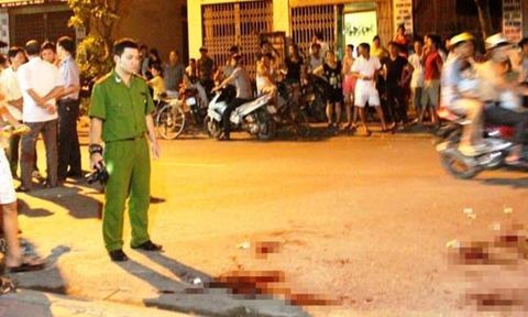 Cầm dao thách bạn gái đâm, nam thanh niên chết oan mạng