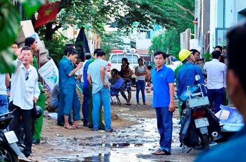 Nổ bình gió đá ở Sài Gòn, 4 người bị thương