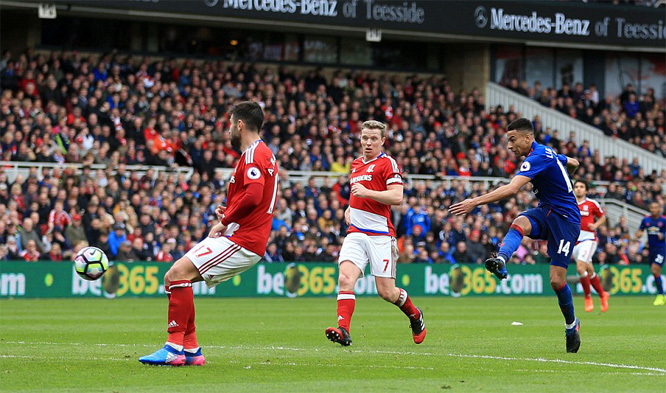 Vượt giông bão, MU nhảy lên đè mặt Arsenal