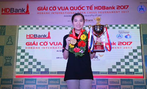 Chuyện ‘Tài và sắc’ ở giải cờ vua HDBank 2017