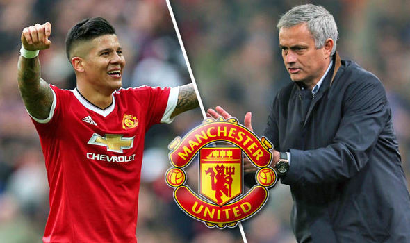 Trò cưng tiến bộ không ngờ, Mourinho thưởng