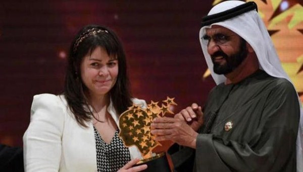 Dạy làm người tử tế, cô giáo đoạt giải