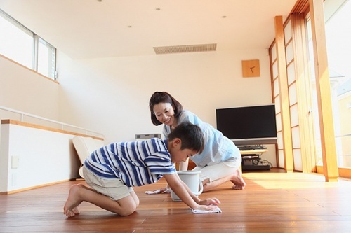 Cách bảo quản sàn gỗ cho nhà trong ngày nồm, ẩm ướt