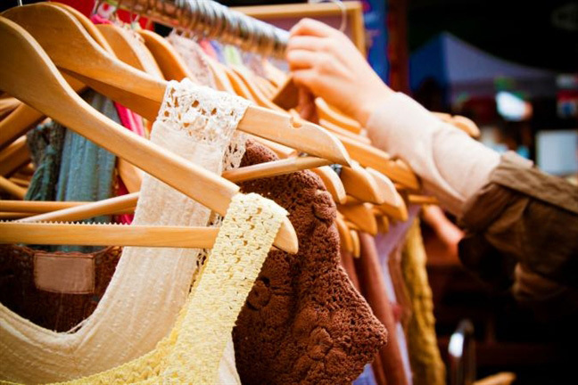 Kinh nghiệm mua sắm thú vị dành cho nàng mê đồ secondhand