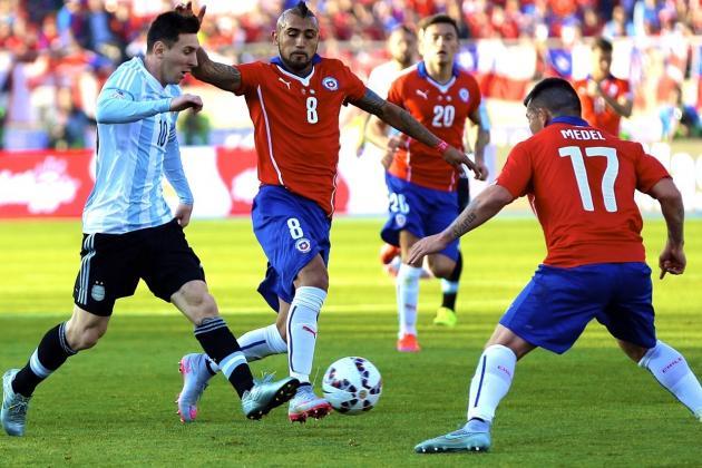 Trực tiếp Argentina vs Chile: Trông cả vào Messi