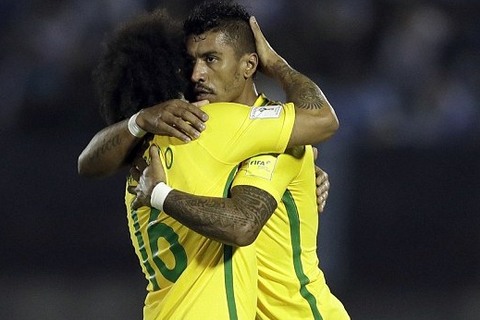 Uruguay 1-2 Brazil Paulinho ghi bàn phút 52