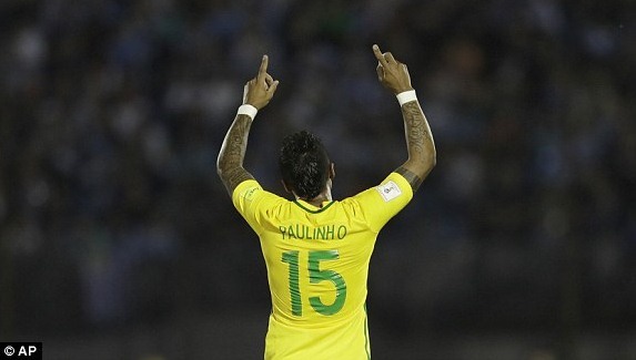 Uruguay 1-3 Brazil Paulinho ghi bàn phút 90+2