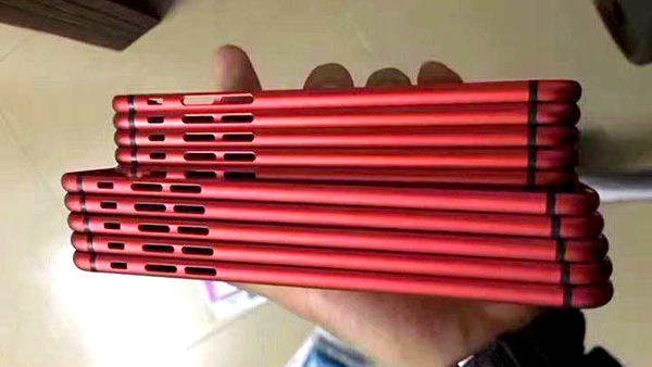 Độ iPhone vỏ đỏ, sang chảnh nhưng mất giá