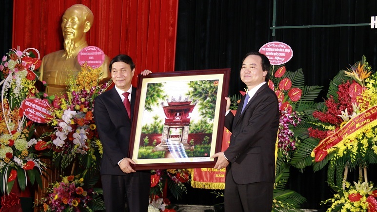 Bộ trưởng Phùng Xuân Nhạ: Cần đổi mới quản trị đại học theo hướng hiện đại