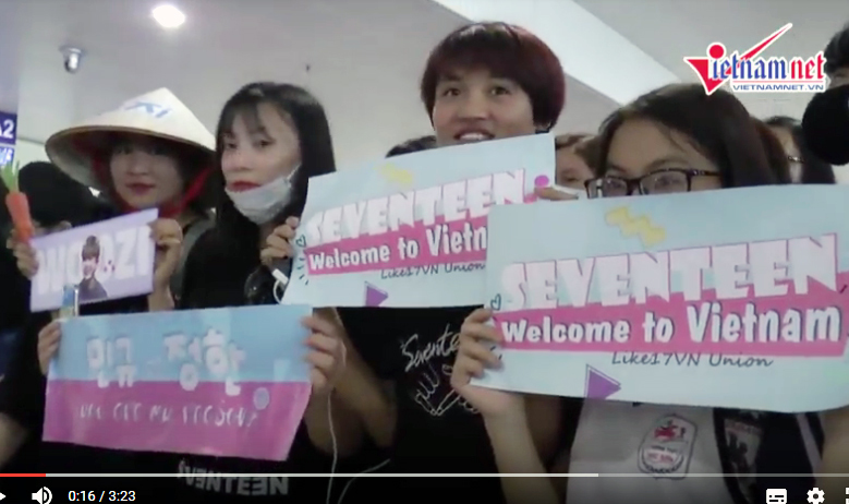 Fan Việt gào thét khản cổ khi thấy Seventeen, Se7en, Apink tại sân bay