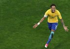 Neymar ghi siêu phẩm, Brazil sớm đoạt vé World Cup