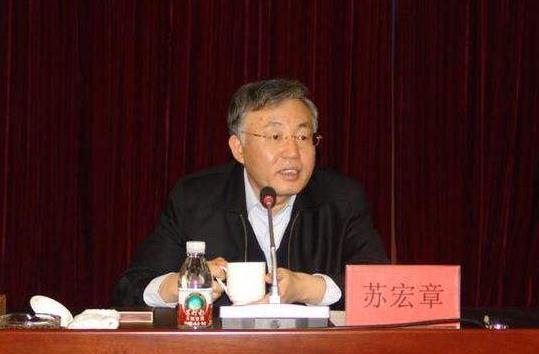 Quan tham TQ tay trái nhận tiền, tay phải đút vàng mua chức