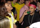 Neymar "ăn chơi hết nấc" với bồ yêu
