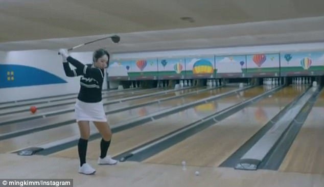 Golf thủ Minju Kim đánh đổ ky bowling khiến dân mạng dậy sóng