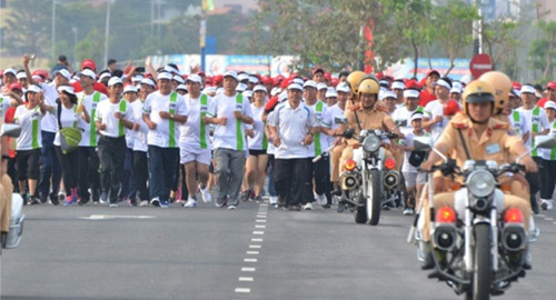 Hơn 7 triệu người chạy bộ vì sức khỏe toàn dân 2017