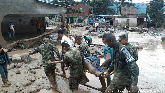 Lũ lụt, lở bùn ở Colombia, hơn 200 người chết