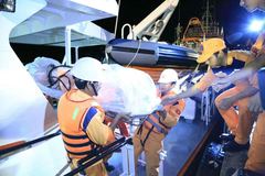 Phó Thủ tướng gửi thư khen lực lượng cứu nạn tàu Hải Thành