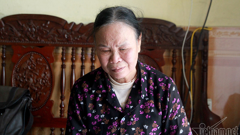 Bà nội Nhật Linh