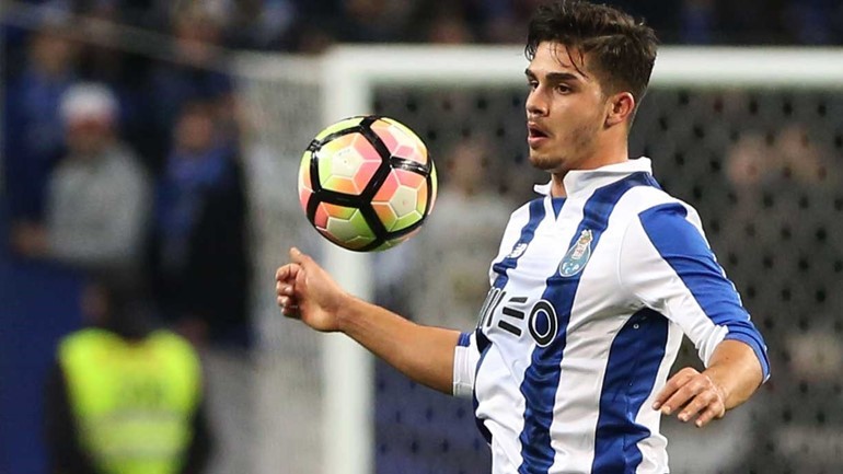 Mourinho săn đồng hương, Pep rút ruột Arsenal