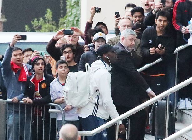 Pogba và Ibra tái xuất, MU quyết 