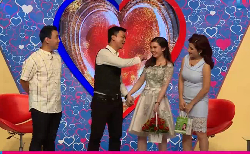 Trưởng phòng kinh doanh 'đổ gục' sau màn đọc rap của cô giáo tương lai