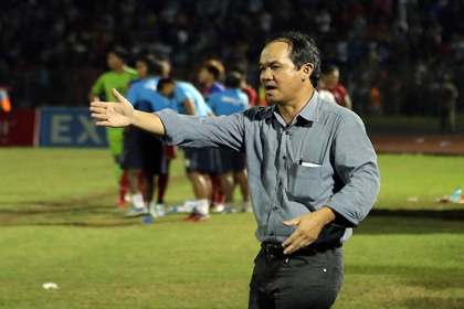 Bầu Đức: Miệng nhà quan...