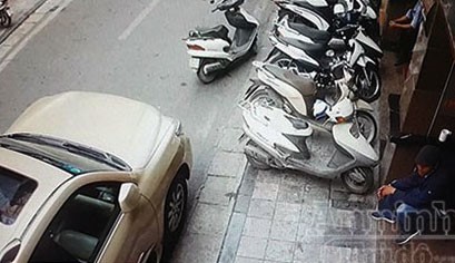 Camera lật mặt nhóm trộm đâm thủng lốp Fortuner lấy 1,6 tỷ