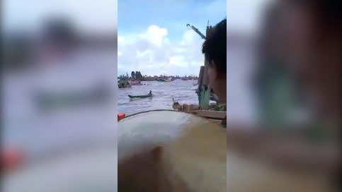 chìm tàu gành hào