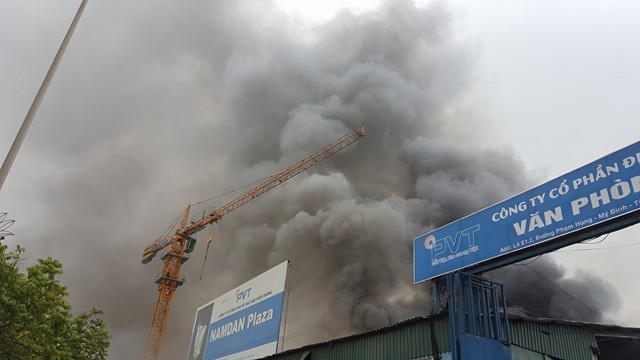 Cháy gần Keangnam tiếp