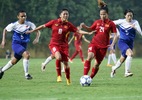 Thắng Singapore 8-0, tuyển nữ Việt Nam chiếm ngôi đầu bảng