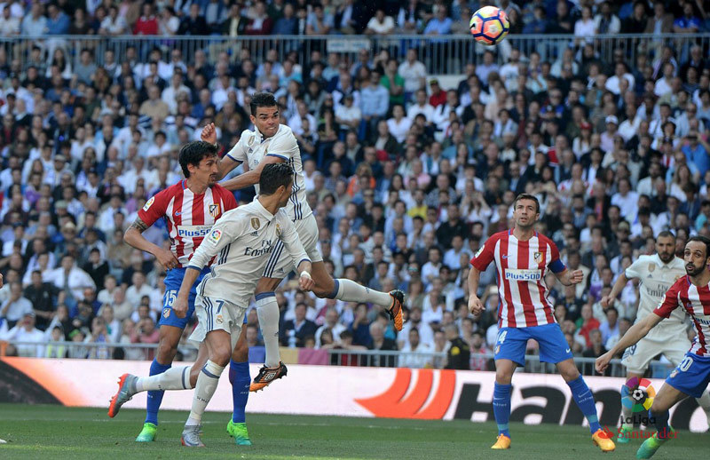 Ronaldo vô duyên, Griezmann giật điểm trong tay Real