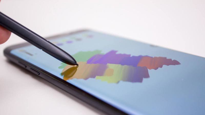 Galaxy Note 8 sẽ giống Galaxy S8 phóng to kèm S Pen?