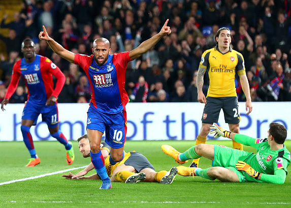 Thua tan nát Crystal Palace, Arsenal