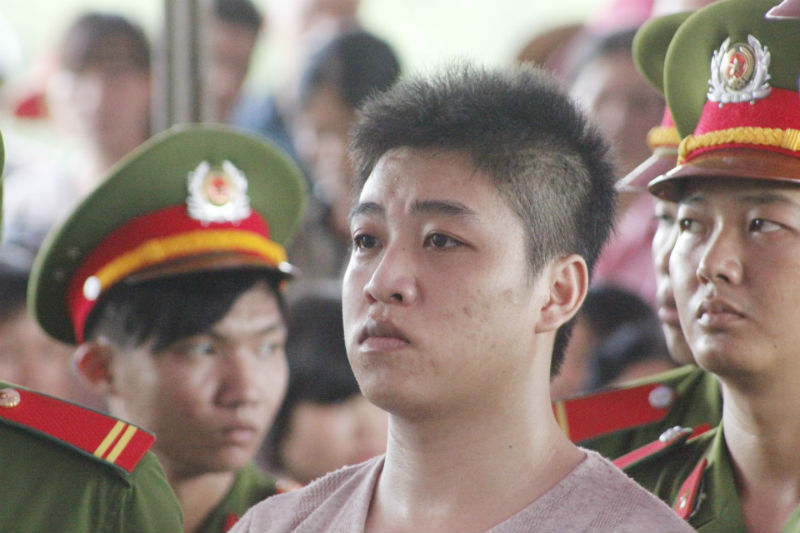 Tử hình kẻ giết vợ con Trưởng ban Dân vận huyện