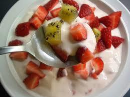 Cách làm sữa chua hoa quả ngon tuyệt tại nhà