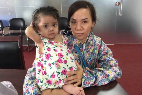 Xót xa bé gái ở Kiên Giang mắc bệnh hiếm gặp trên toàn thế giới