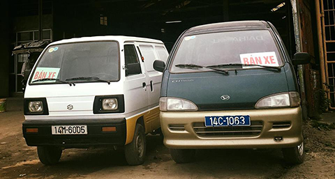 Quảng Ninh: Rao bán xe biển xanh bên quốc lộ