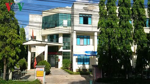 Cán bộ Sở TN-MT kéo côn đồ đến nhà uy hiếp đồng nghiệp