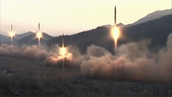 Triều Tiên phóng tên lửa giữa lúc căng thẳng
