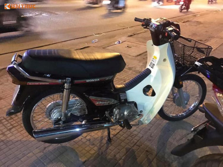 'Soi' Honda Dream II hiếm nhất Việt Nam tại Sài Gòn