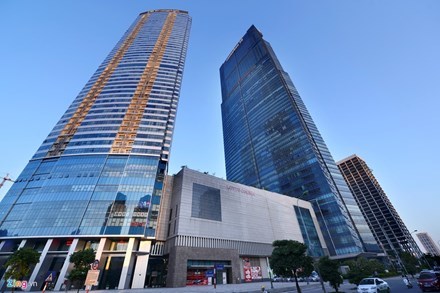 Dân chung cư Hà Nội 'trầy da tróc vảy' đòi phí bảo trì