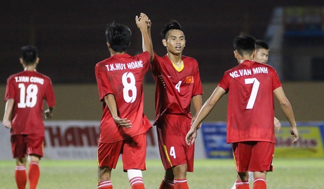 Đè bẹp U19 HAGL, U19 Việt Nam giành vé vào chung kết